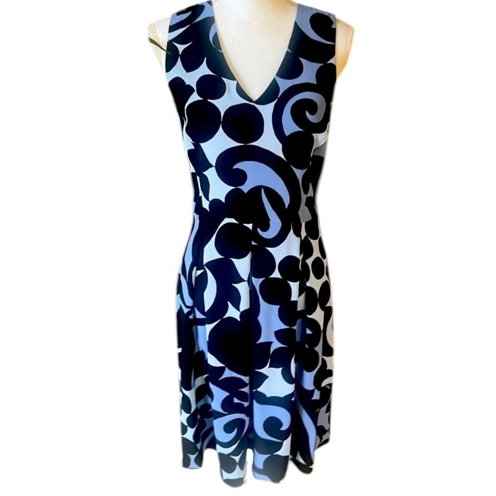 Ann Taylor sleeveless dress V-neck fully lined back zipper size 4T NWOT - Picture 2 of 16
